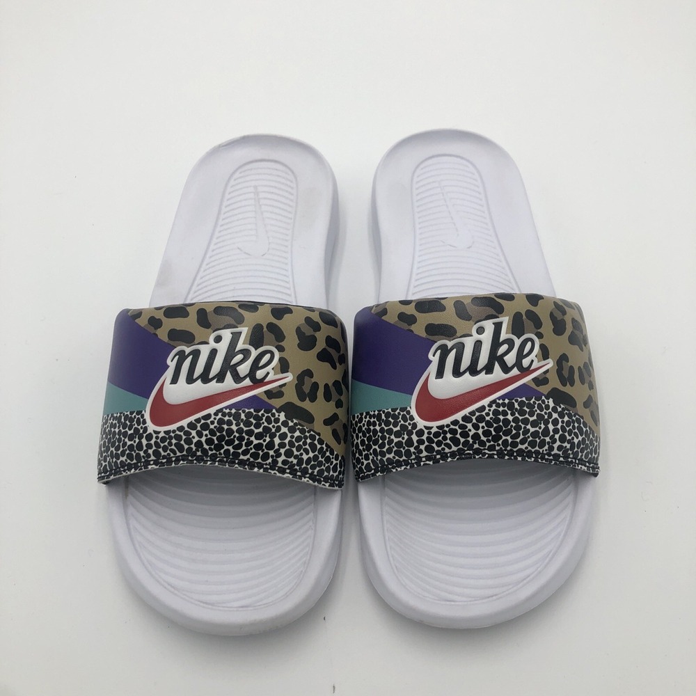Nike Pool Slippers Animal Print White‎ Size 8 Unique Pattern Purple Red Swoosh